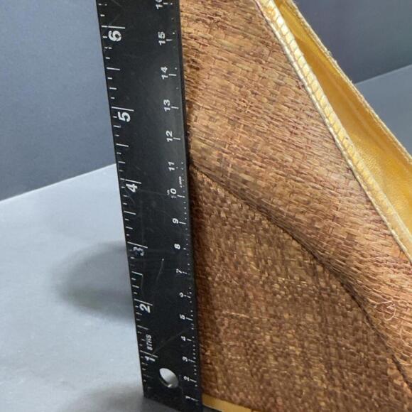 Tory Burch Preppy Quiet Luxury Casual Business Casual Cocktail Wedges 9M - Picture 5 of 15